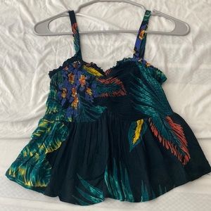 Beautiful Tropical Print Sleeveless Blouse